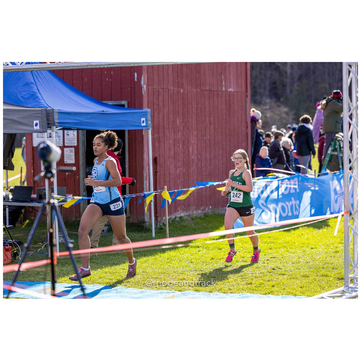 231111 XC New England Championships Belfast 139 U1A6217 – New England Cross Country Championships – Nov 11, 2023 – bib #139