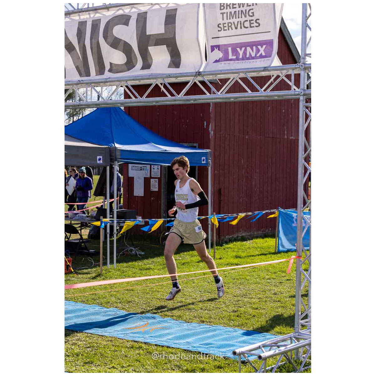 231111 XC New England Championships Belfast 301 U1A7626 – New England Cross Country Championships – Nov 11, 2023 – bib #301