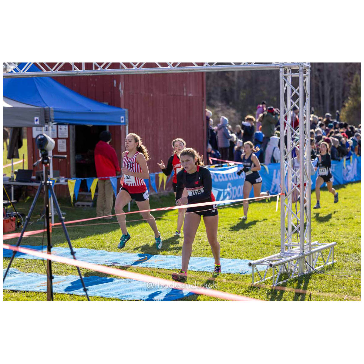 231111 XC New England Championships Belfast 92 U1A5763 – New England Cross Country Championships – Nov 11, 2023 – bib #92