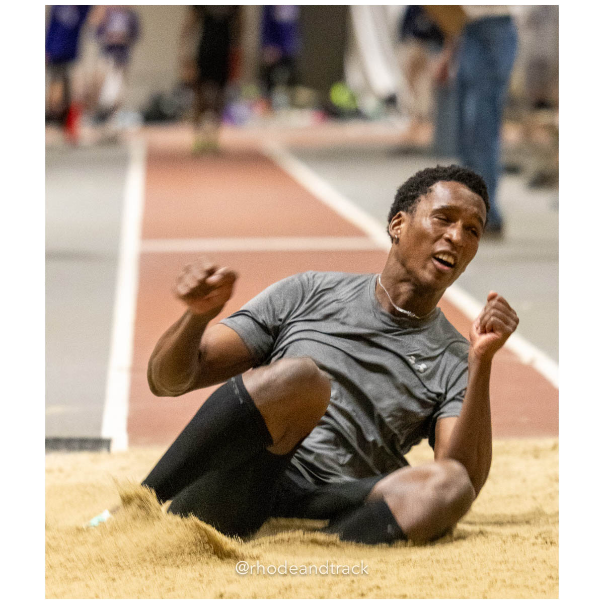 231202 Track Indoor Brown Alden Invitational 413 8P0A1478 – Alden Invitational Indoor Track Meet – Dec 2, 2023 – Providence RI – bib #413