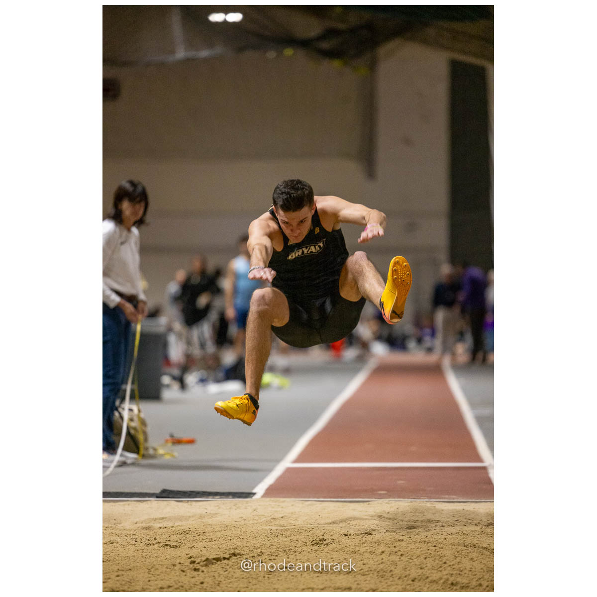 231202 Track Indoor Brown Alden Invitational 43 U1A4249 – Alden Invitational Indoor Track Meet – Dec 2, 2023 – Providence RI – bib #43