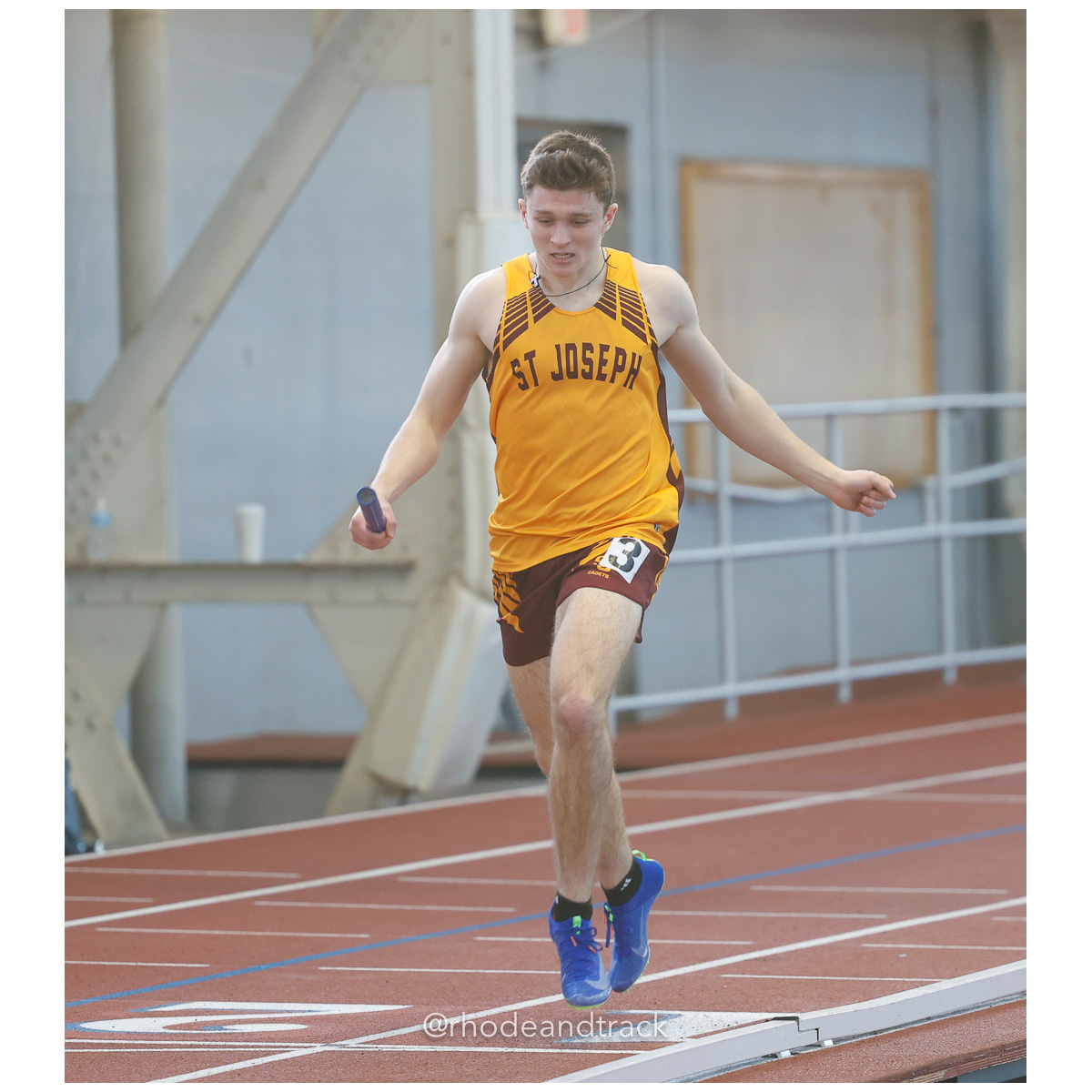 240112 track indoor yale classic 305 62 7671 – Yale Classic – Yale University – bib #305