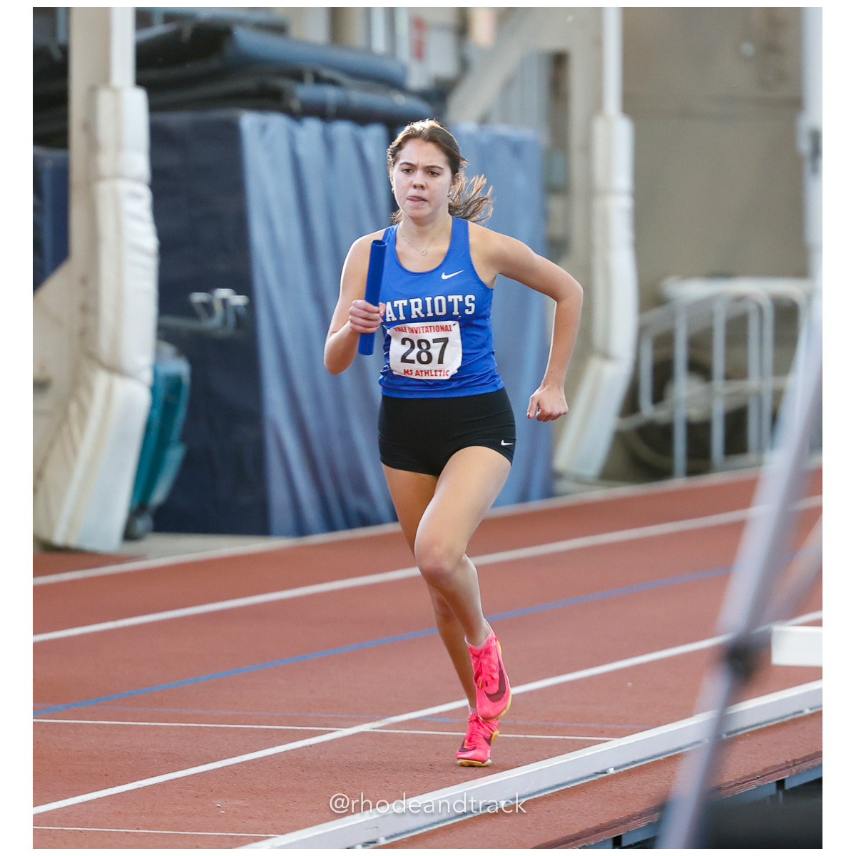 240112 track indoor yale classic 330 62 8020 – Yale Classic – Yale University – bib #330