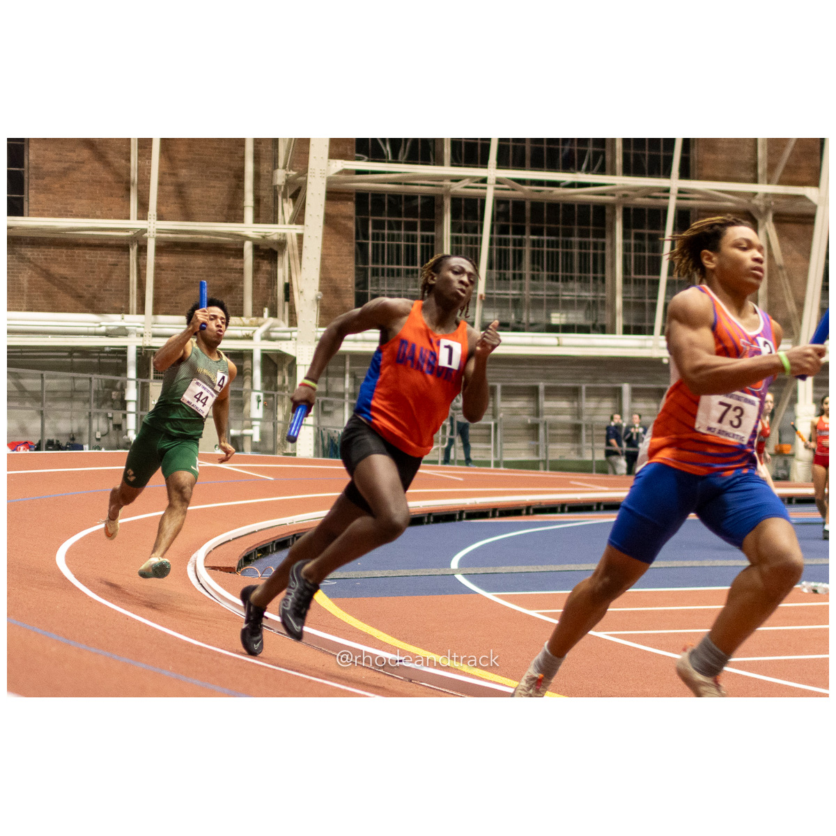 240112 track indoor yale classic 511 8P0A5789 – Yale Classic – Yale University – bib #511