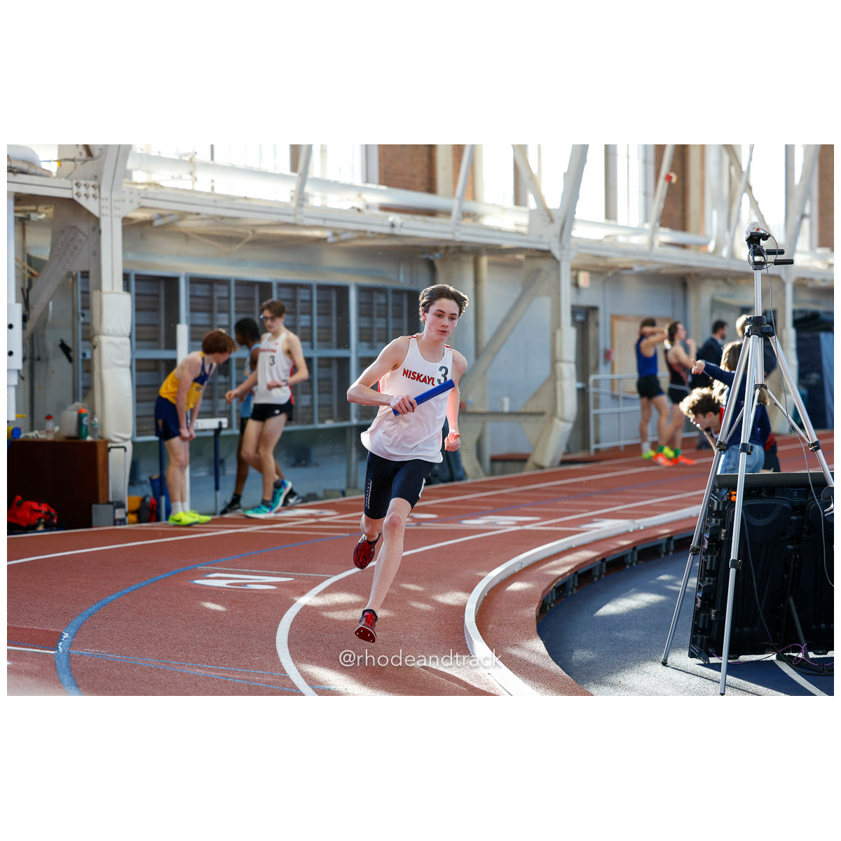 240112 track indoor yale classic 52 62 3841 – Yale Classic – Yale University – bib #52