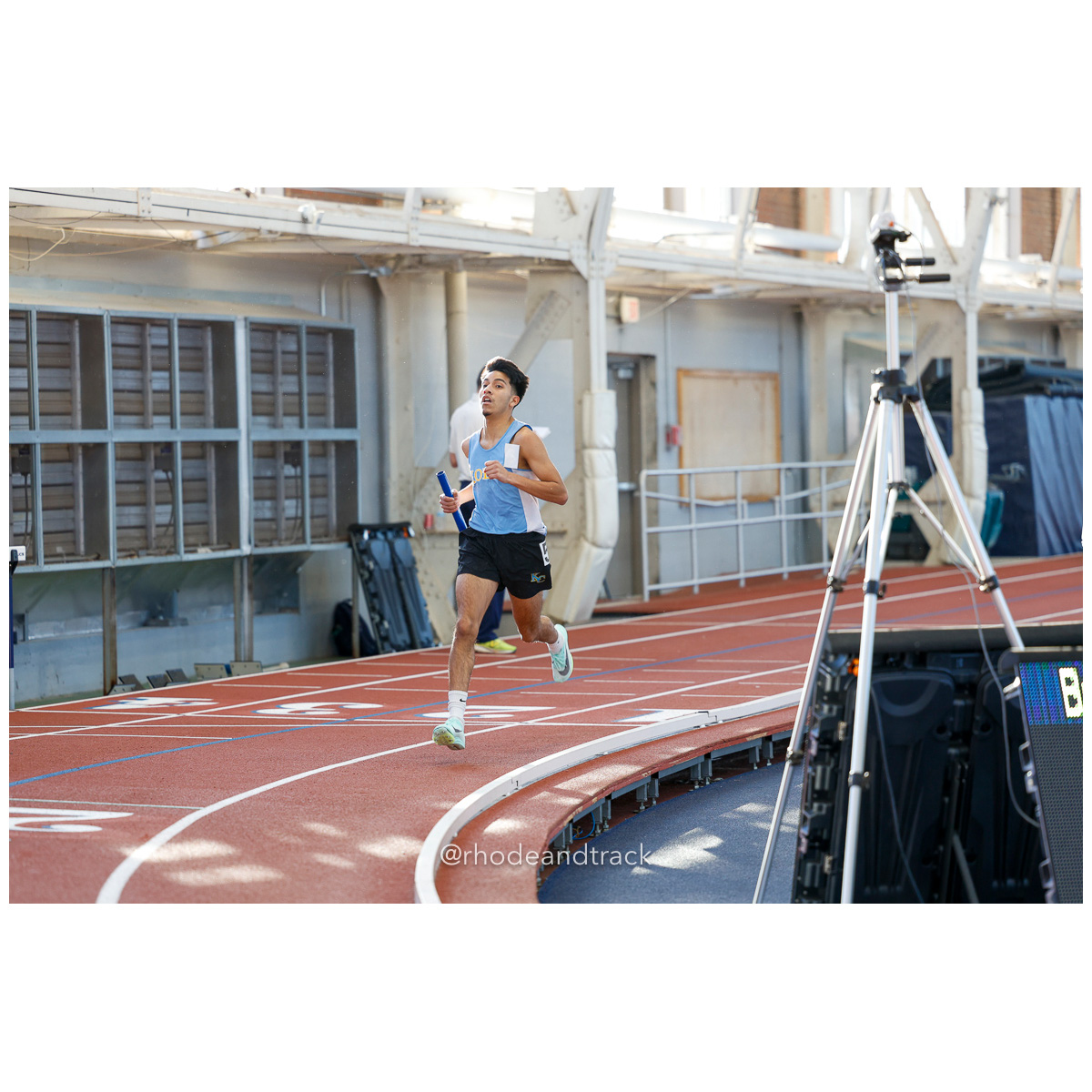 240112 track indoor yale classic 61 62 3962 – Yale Classic – Yale University – bib #61