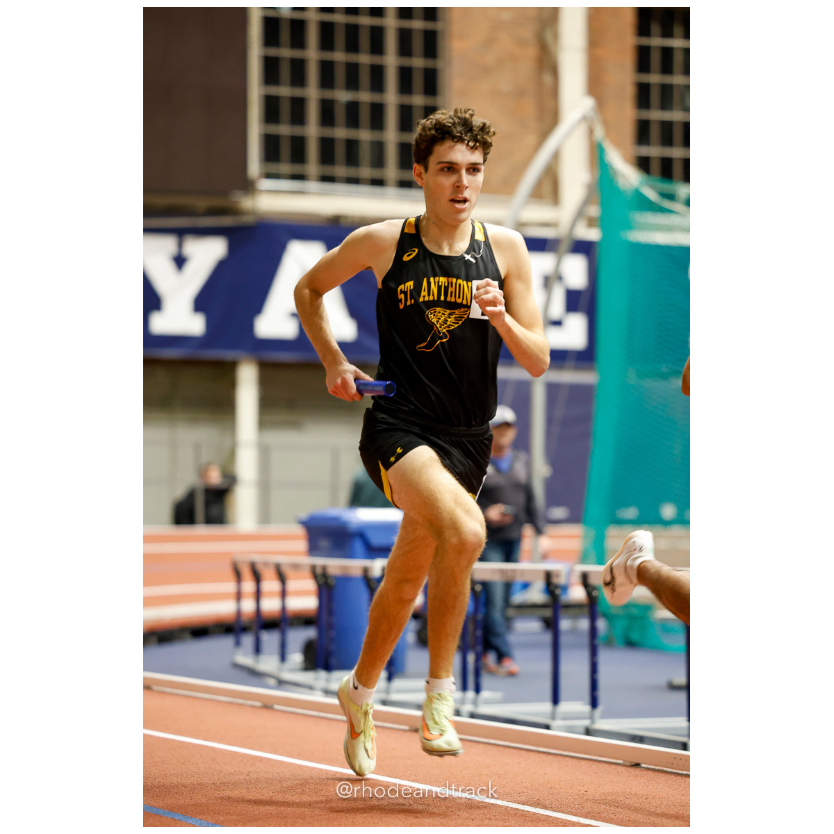 240112 track indoor yale classic 698 62 6829 – Yale Classic – Yale University – bib #698