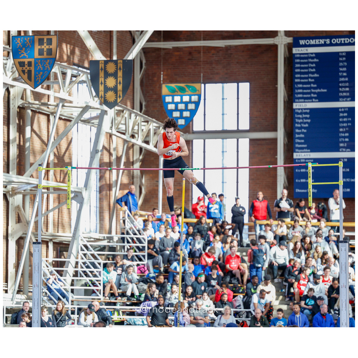 240113 track indoor yale classic 1004 62 0525 – Yale Classic – Yale University – bib #62