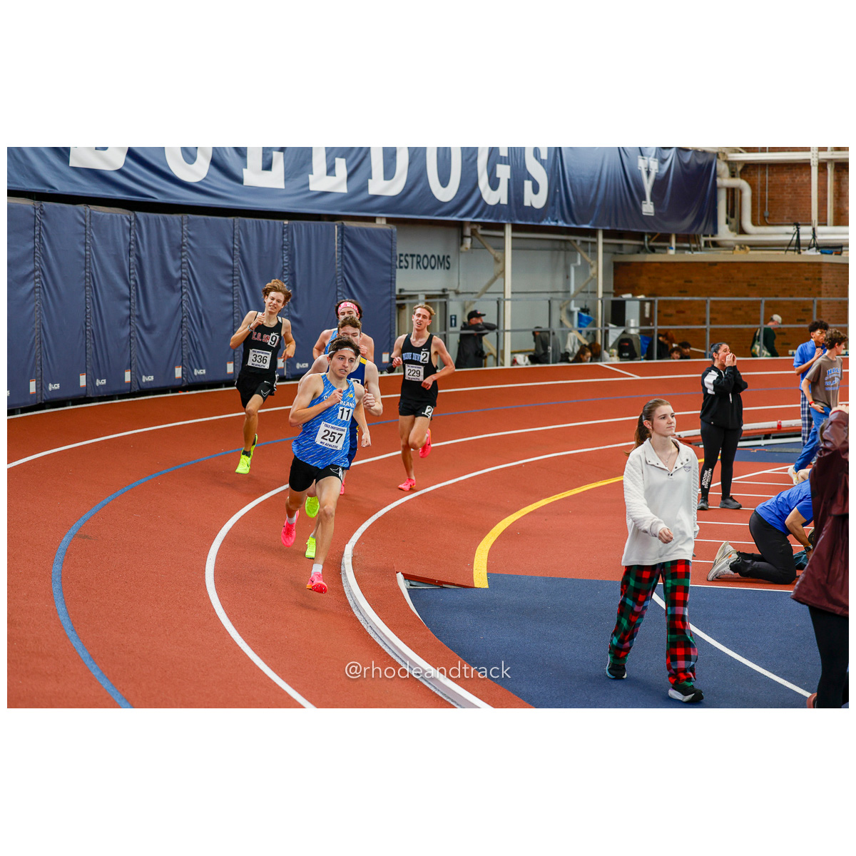 240113 track indoor yale classic 1162 62 3085 – Yale Classic – Yale University – bib #62