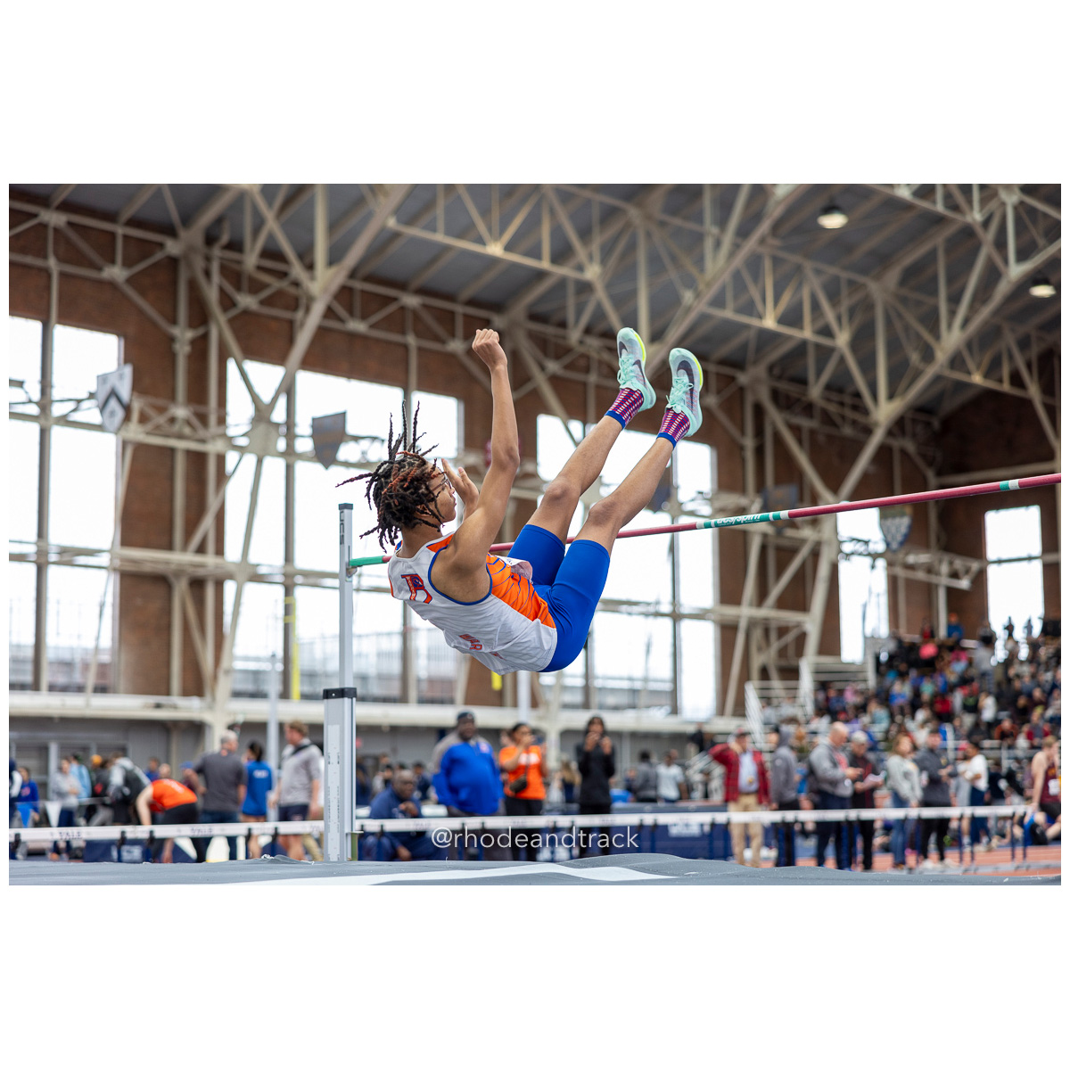 240113 track indoor yale classic 779 U1A6351 – Yale Classic – Yale University – bib #779