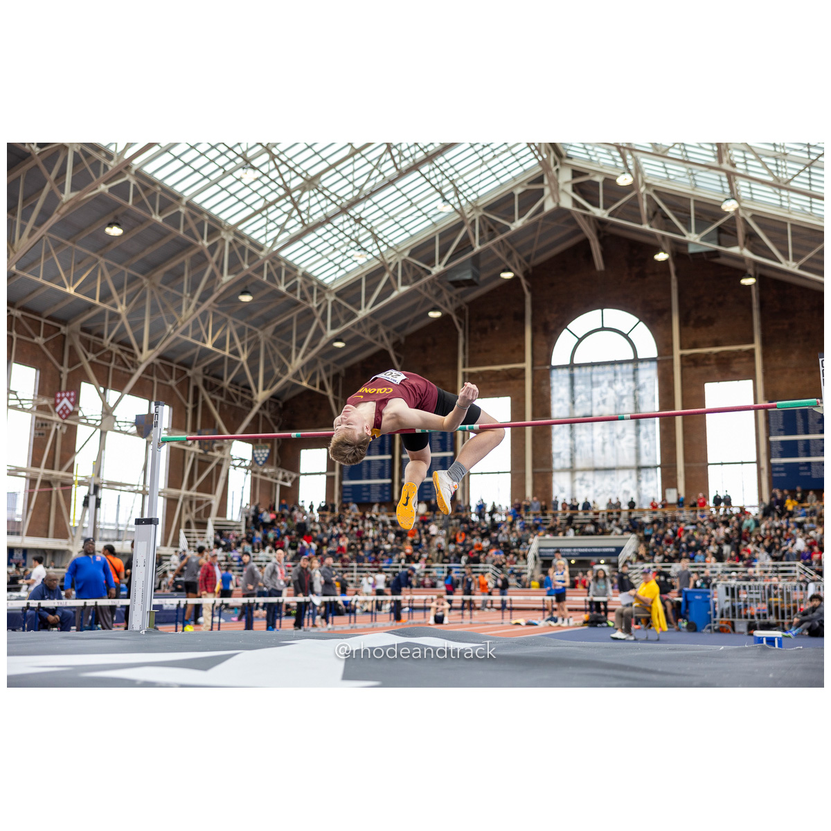 240113 track indoor yale classic 781 U1A6369 – Yale Classic – Yale University – bib #781
