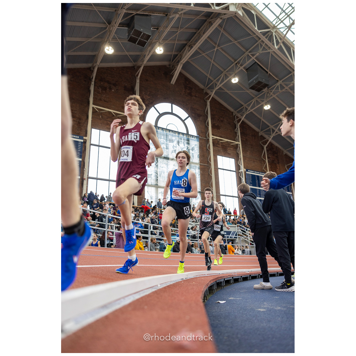 240113 track indoor yale classic 805 U1A6688 – Yale Classic – Yale University – bib #805