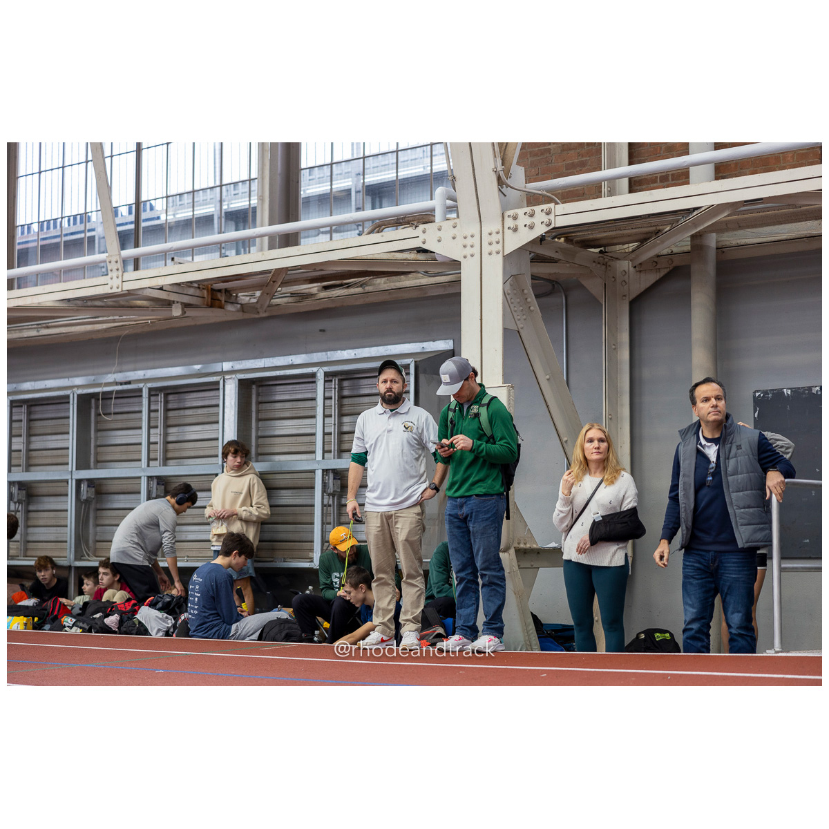 240113 track indoor yale classic 838 U1A7049 – Yale Classic – Yale University – bib #838