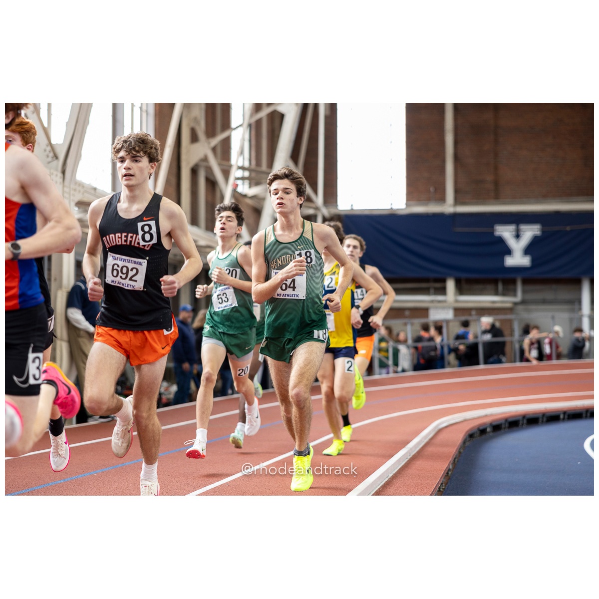 240113 track indoor yale classic 855 U1A7157 – Yale Classic – Yale University – bib #855