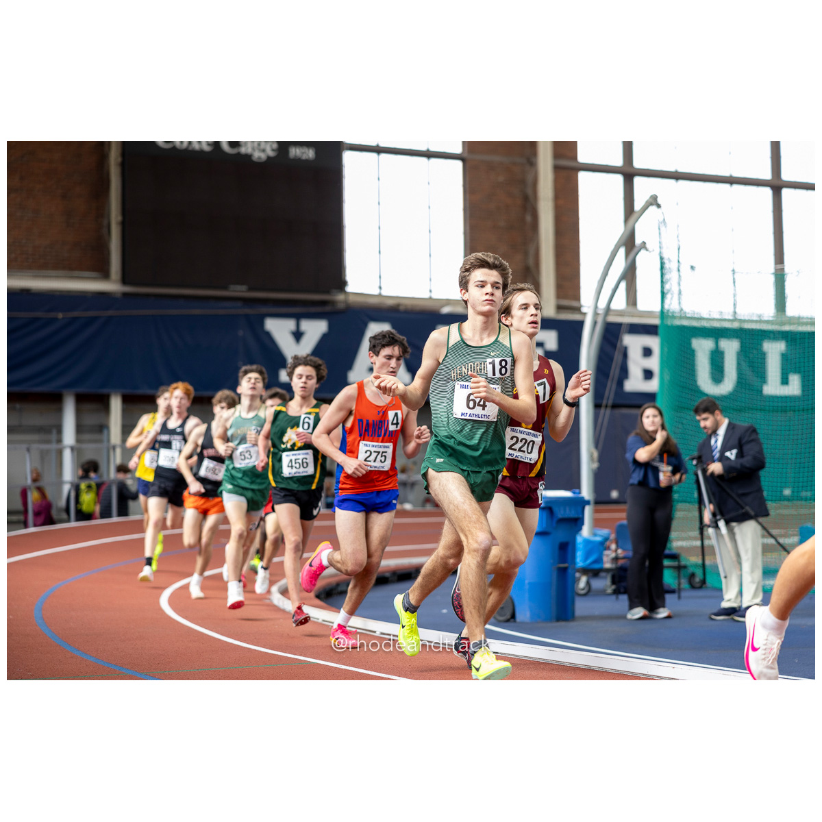 240113 track indoor yale classic 858 U1A7197 – Yale Classic – Yale University – bib #858
