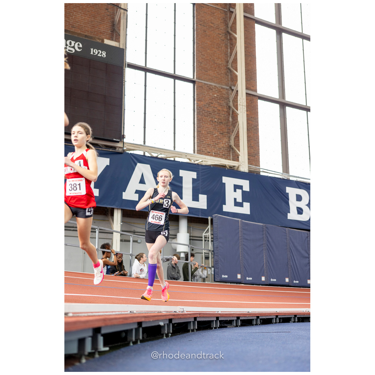 240113 track indoor yale classic 885 U1A7368 – Yale Classic – Yale University – bib #885