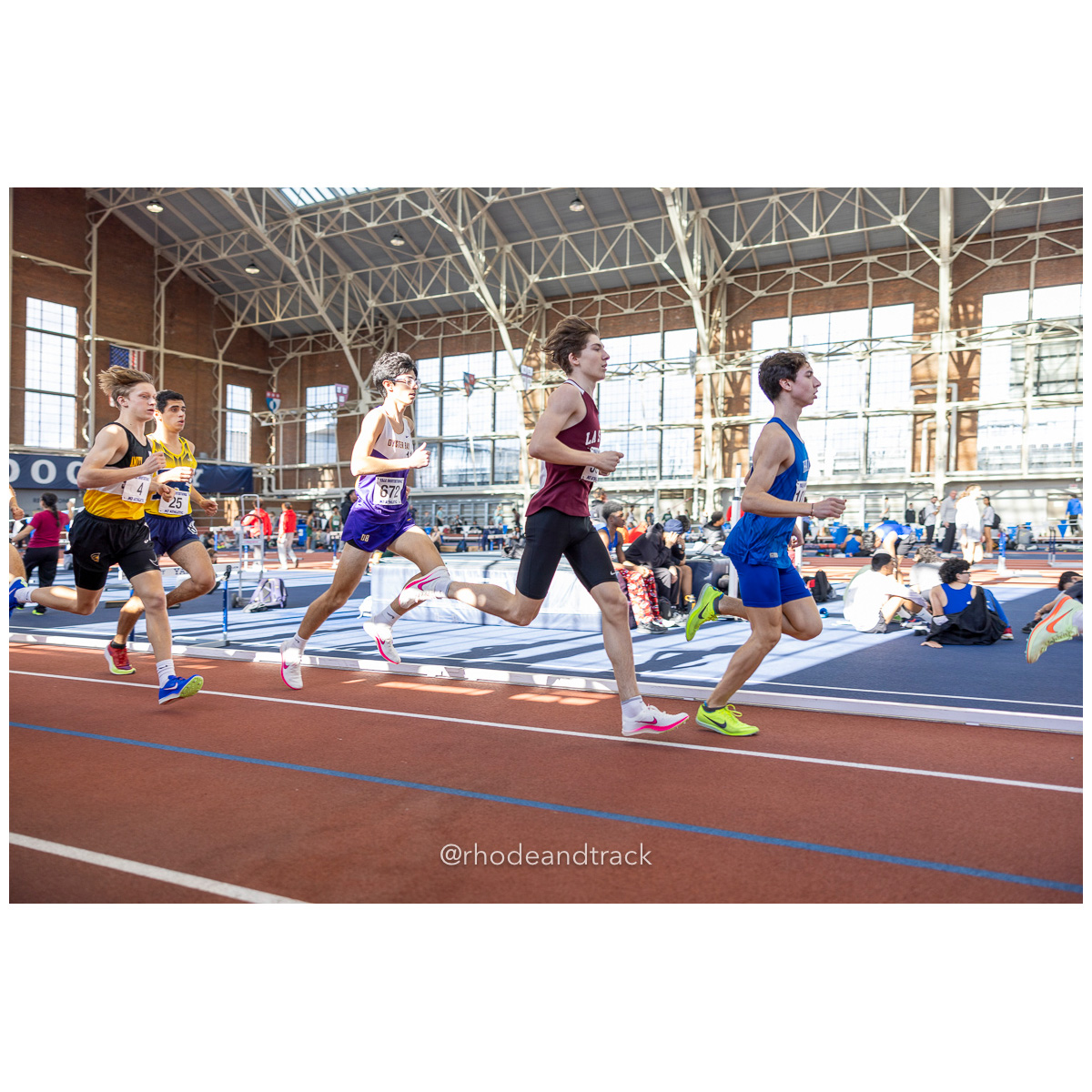 240113 track indoor yale classic 949 U1A8302 – Yale Classic – Yale University – bib #949