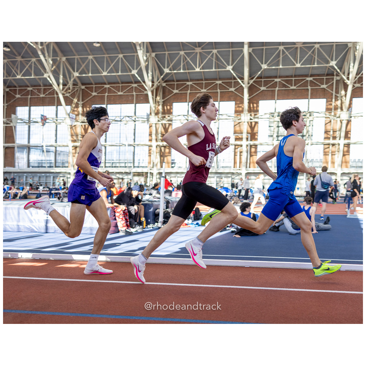 240113 track indoor yale classic 950 U1A8306 – Yale Classic – Yale University – bib #950