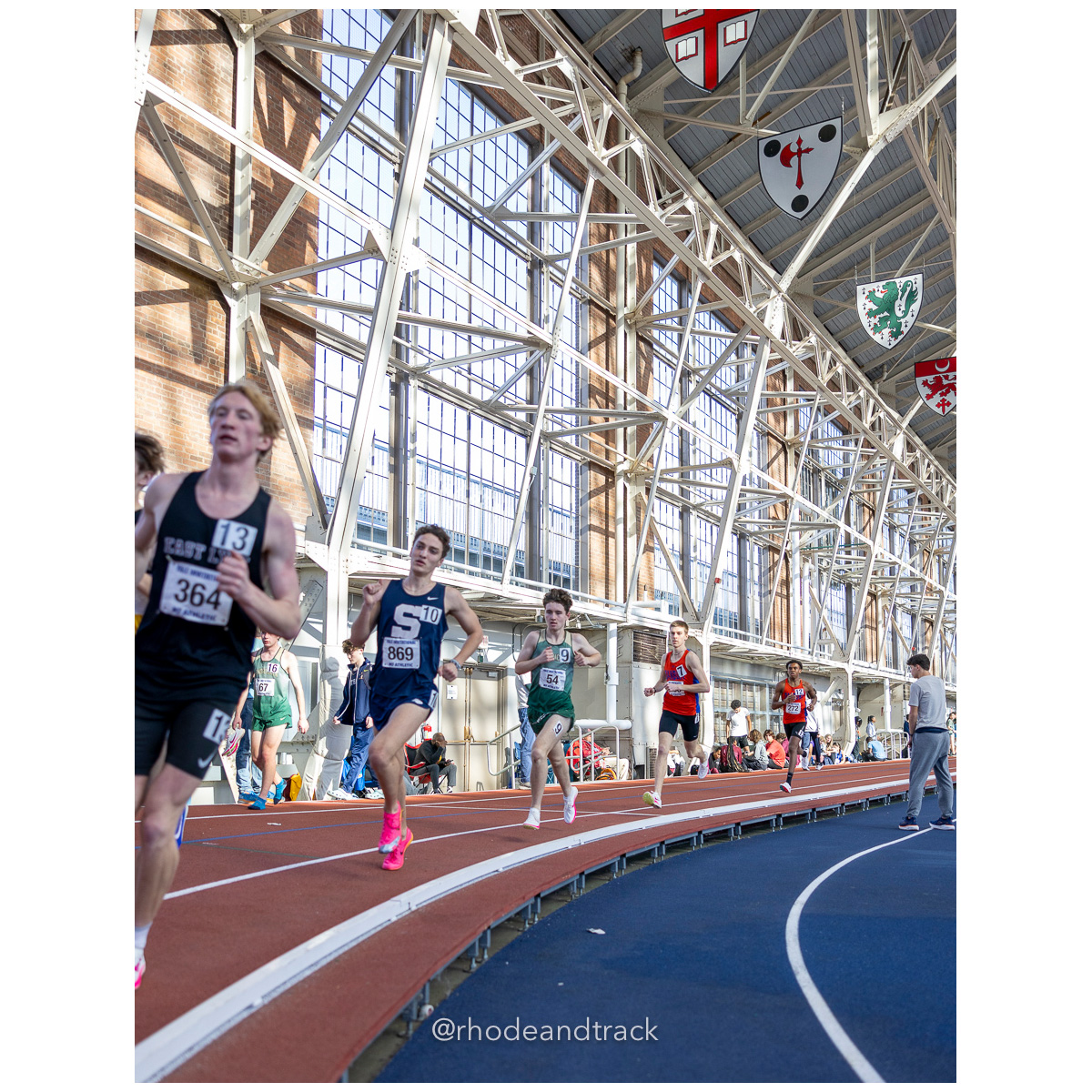 240113 track indoor yale classic 957 U1A8403 – Yale Classic – Yale University – bib #957