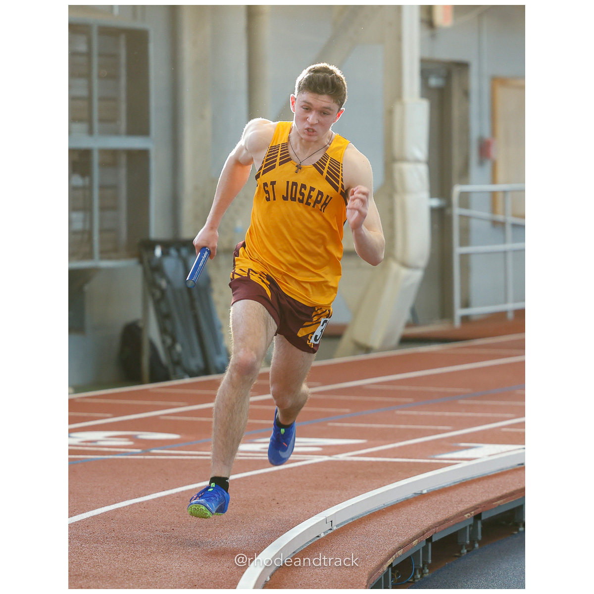 240112 track indoor yale classic 300 62 7577 File: ./dir-Friday/240112-track-indoor-yale-classic-300-_62_7577.jpg 240112 track indoor yale classic 300 62 7577 – Yale Classic – Yale University – bib #300