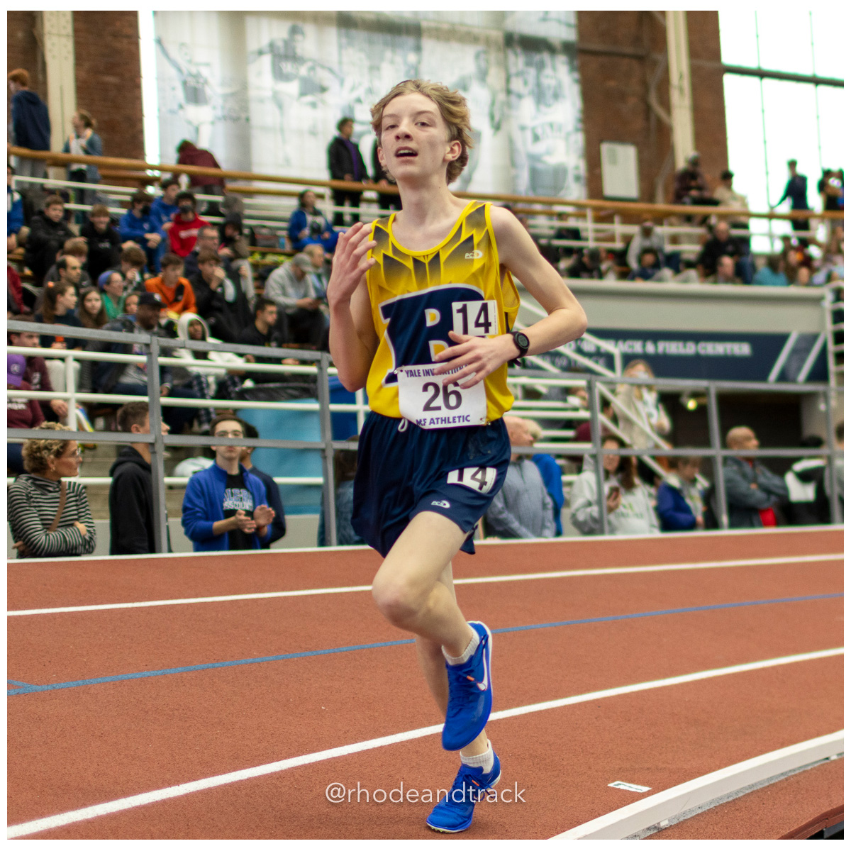 240113 track indoor yale classic 726 8P0A5982 – Yale Classic – Yale University – bib #726