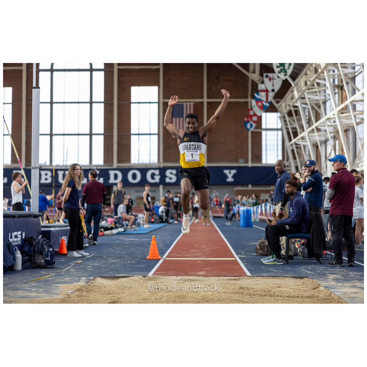 240113 track indoor yale classic 901 U1A7603 File: ./dir-Saturday/240113-track-indoor-yale-classic-901-_U1A7603.jpg 240113 track indoor yale classic 901 U1A7603 – Yale Classic – Yale University – bib #901