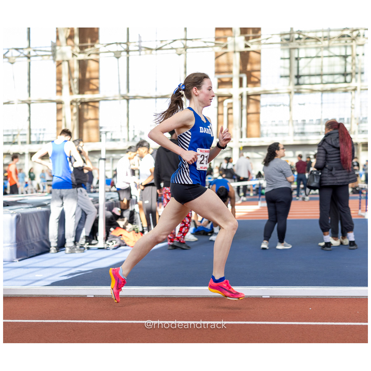 240113 track indoor yale classic 924 U1A7971 File: ./dir-Saturday/240113-track-indoor-yale-classic-924-_U1A7971.jpg 240113 track indoor yale classic 924 U1A7971 – Yale Classic – Yale University – bib #924