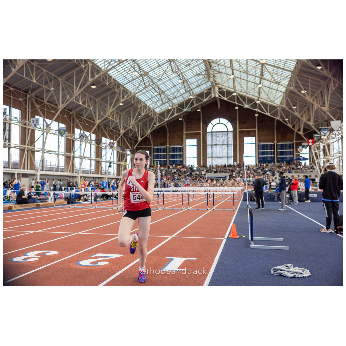 240113 track indoor yale classic 992 U1A8927 File: ./dir-Saturday/240113-track-indoor-yale-classic-992-_U1A8927.jpg 240113 track indoor yale classic 992 U1A8927 – Yale Classic – Yale University – bib #992