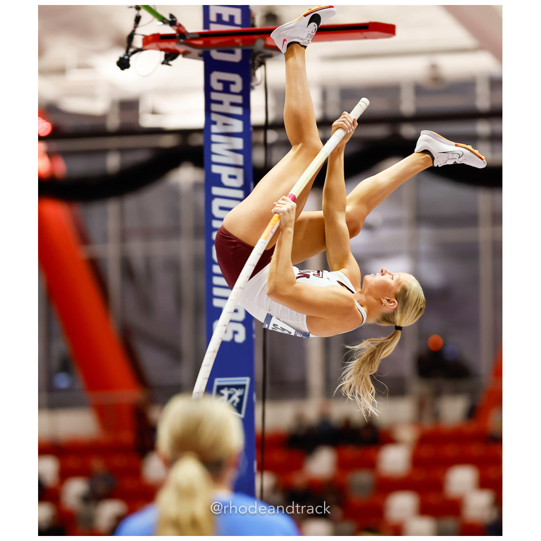 Womens Pole Vault 2024 NCAA Division 1 Finals Boston MA File: ./dir-Pole-Vault/240308-rhodeandtrack-ncaa-d1-finals-boston-pole-vault-102-_92A2345.jpg Womens Pole Vault 2024 NCAA Division 1 Finals Boston MA – NCAA Division 1 Indoor Track And Field Championships – Boston, MA – bib #102
