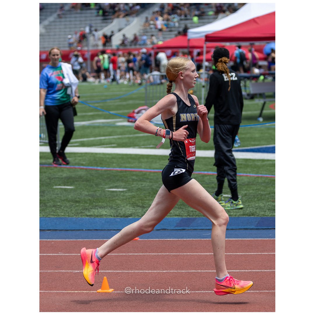 Girls Freshman Mile - 2024 New Balance Nationals Outdoor, Franklin Field, University of Pennsylvania title=
