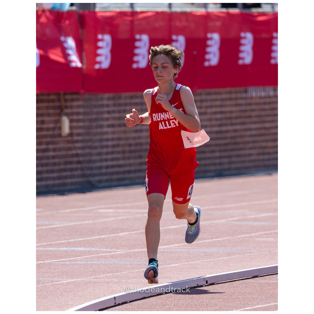 Freshman Mile - 2024 New Balance Nationals Outdoor, Franklin Field, University of Pennsylvania title=