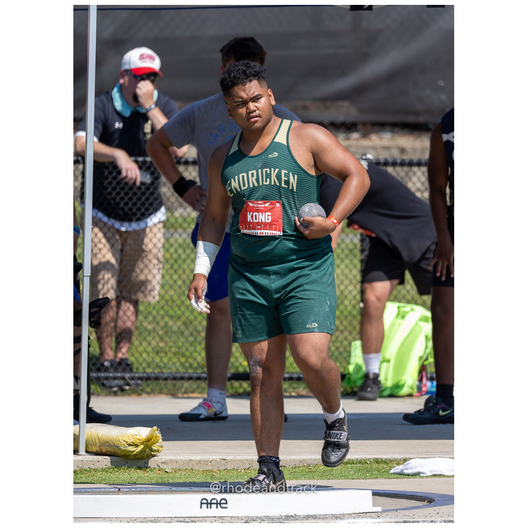 Freshman Shot Put - 2024 New Balance Nationals Outdoor, Franklin Field, University of Pennsylvania title=
