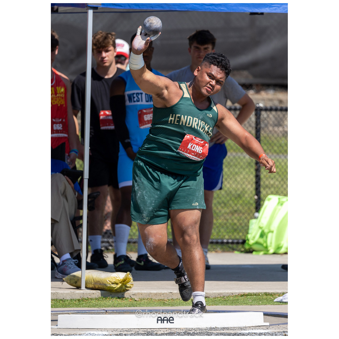 Freshman Shot Put - 2024 New Balance Nationals Outdoor, Franklin Field, University of Pennsylvania title=