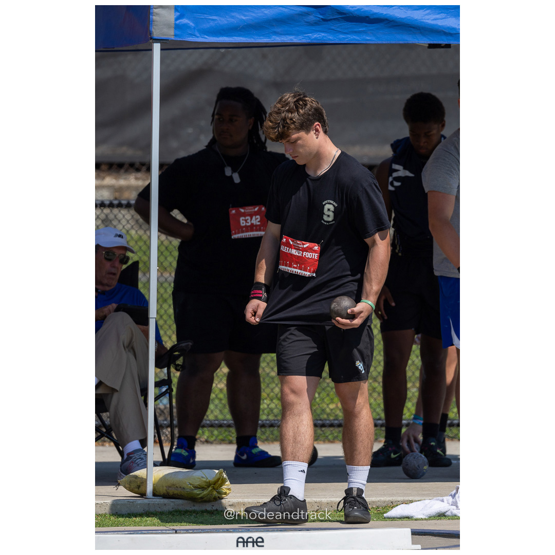 Freshman Shot Put - 2024 New Balance Nationals Outdoor, Franklin Field, University of Pennsylvania title=