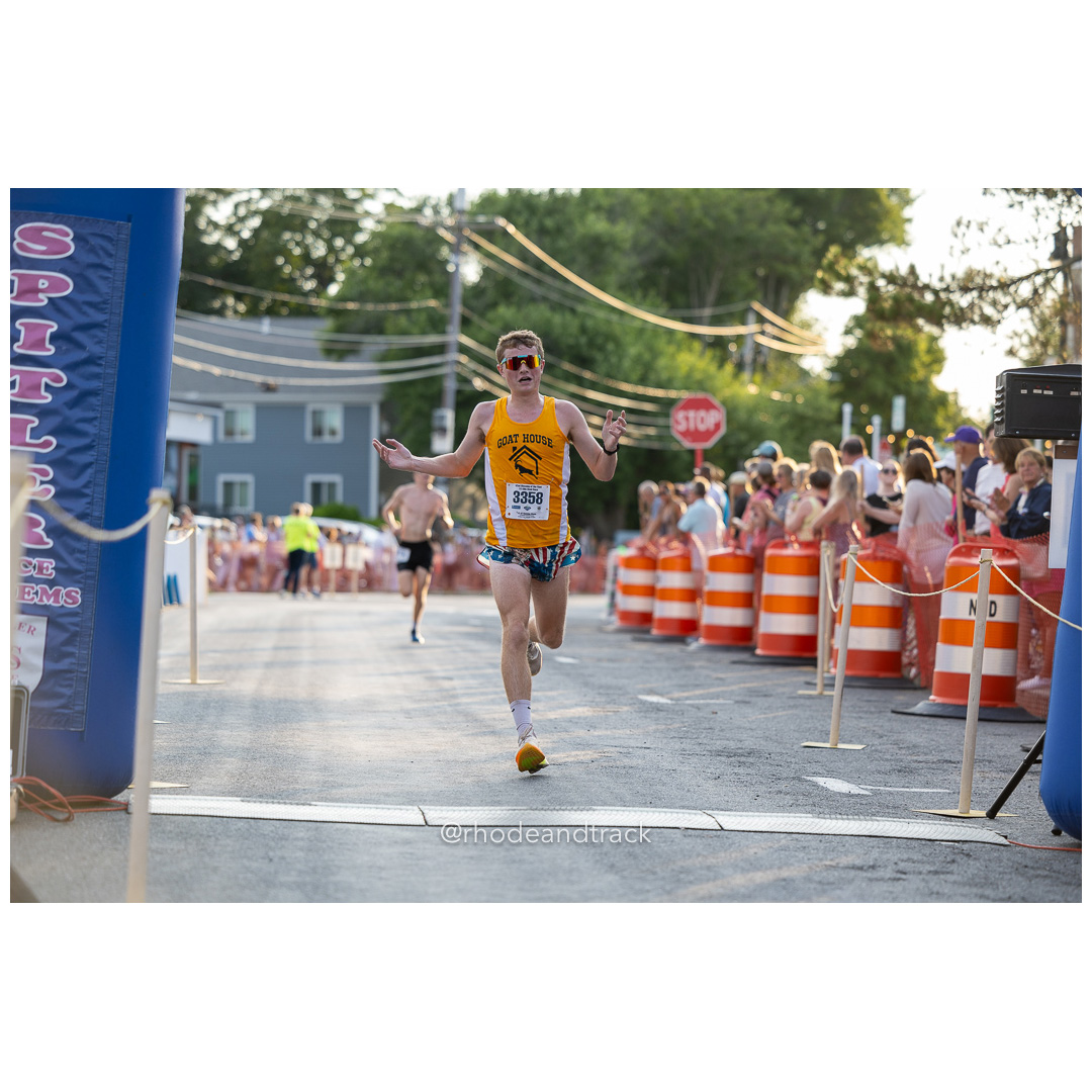 Blessing of the Fleet Road Race - 10 Miles - Narragansett, RI - July 26, 2024 File: ./240726-240726-road-race-blessing-of-the-fleet-narragansett-ri-88-062A7121.jpg Blessing of the Fleet Road Race - 10 Miles - Narragansett, RI - July 26, 2024 – Blessing Of The Fleet Road Race – Jul 26, 2024 – bib #88