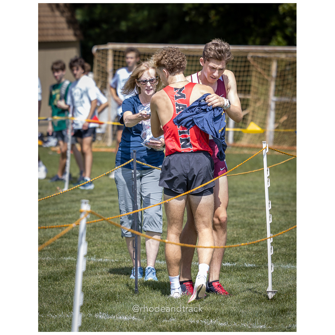 Cole Francis - Narragansett - Marshall Vernon - La Salle Academy - 2024 RI Cross Country High School Running - Injury Fund - August 31 2024 - Deerfield Park - Smithfield title=