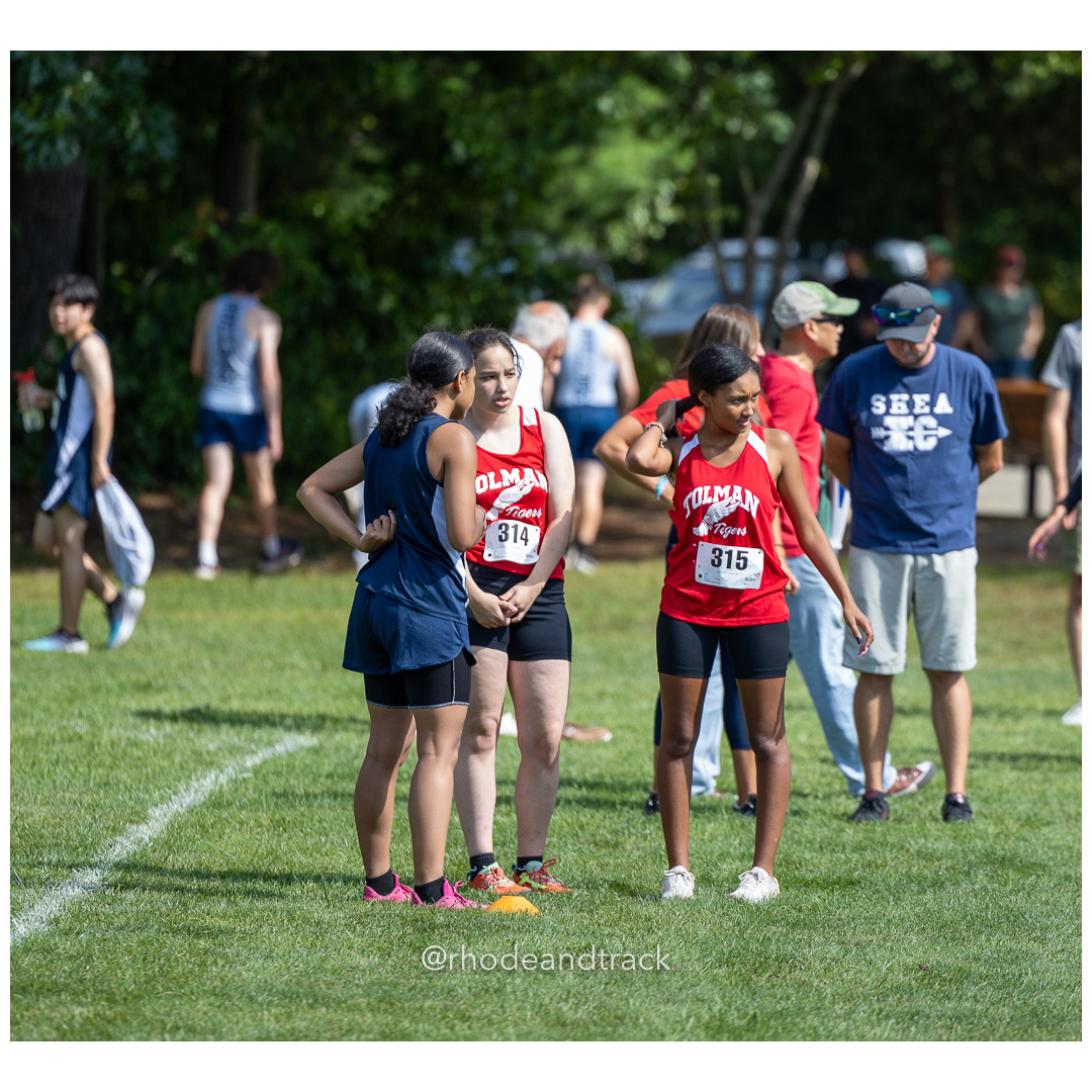 2024 RI Cross Country High School Running - Injury Fund - August 31 2024 - Deerfield Park - Smithfield title=