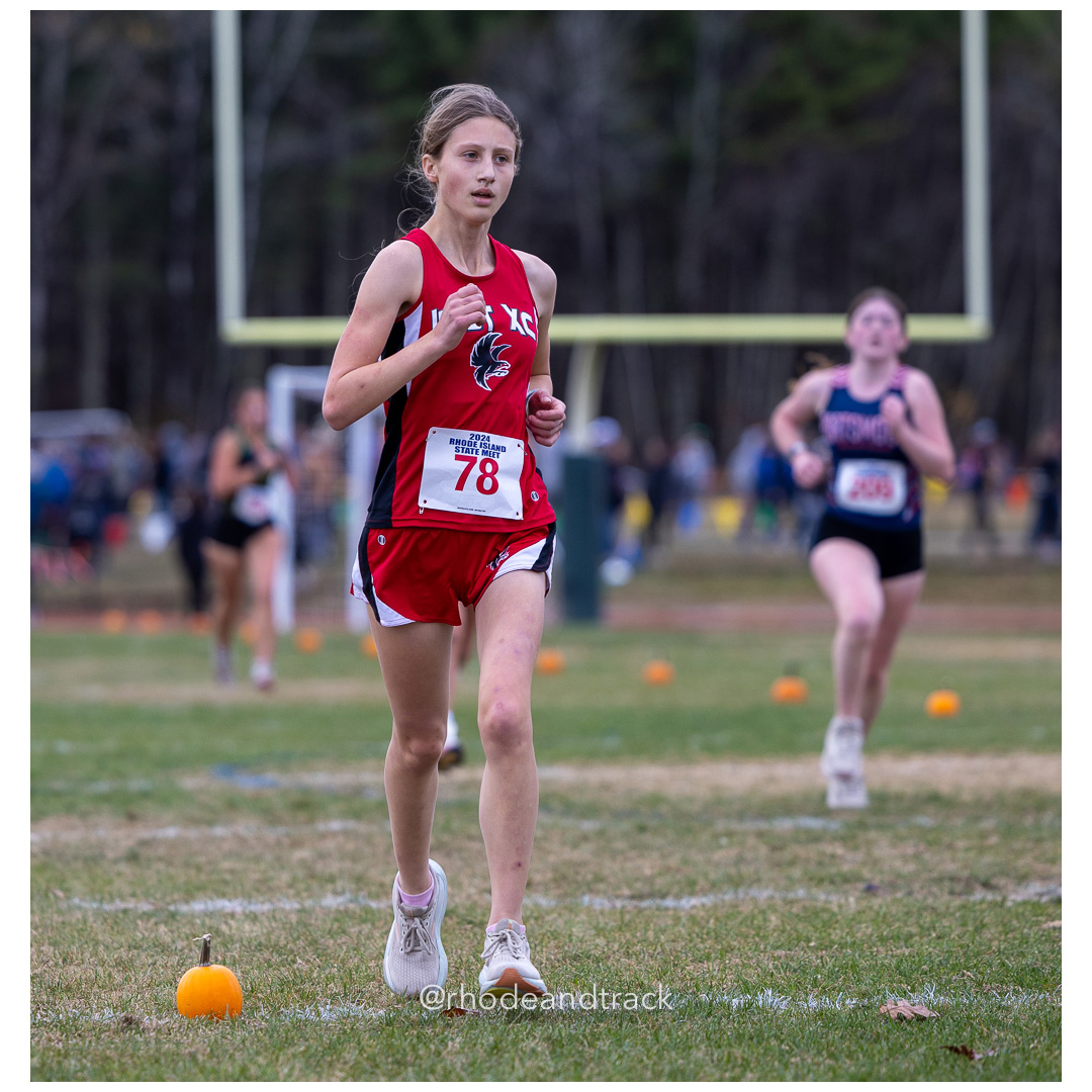 Annelisa Joyce, Cranston West High School, GR 10 - 2024 RIIL Cross Country RI State Championship at Ponaganset High School, North Scituate, Rhode Island on November 2, 2024 File: ./dir-girls/241102-241102-2024-RI-Cross-Country-State-Championsips-Ponaganset-540-062A8259.jpg Annelisa Joyce, Cranston West High School, GR 10 - 2024 RIIL Cross Country RI State Championship at Ponaganset High School, North Scituate,…