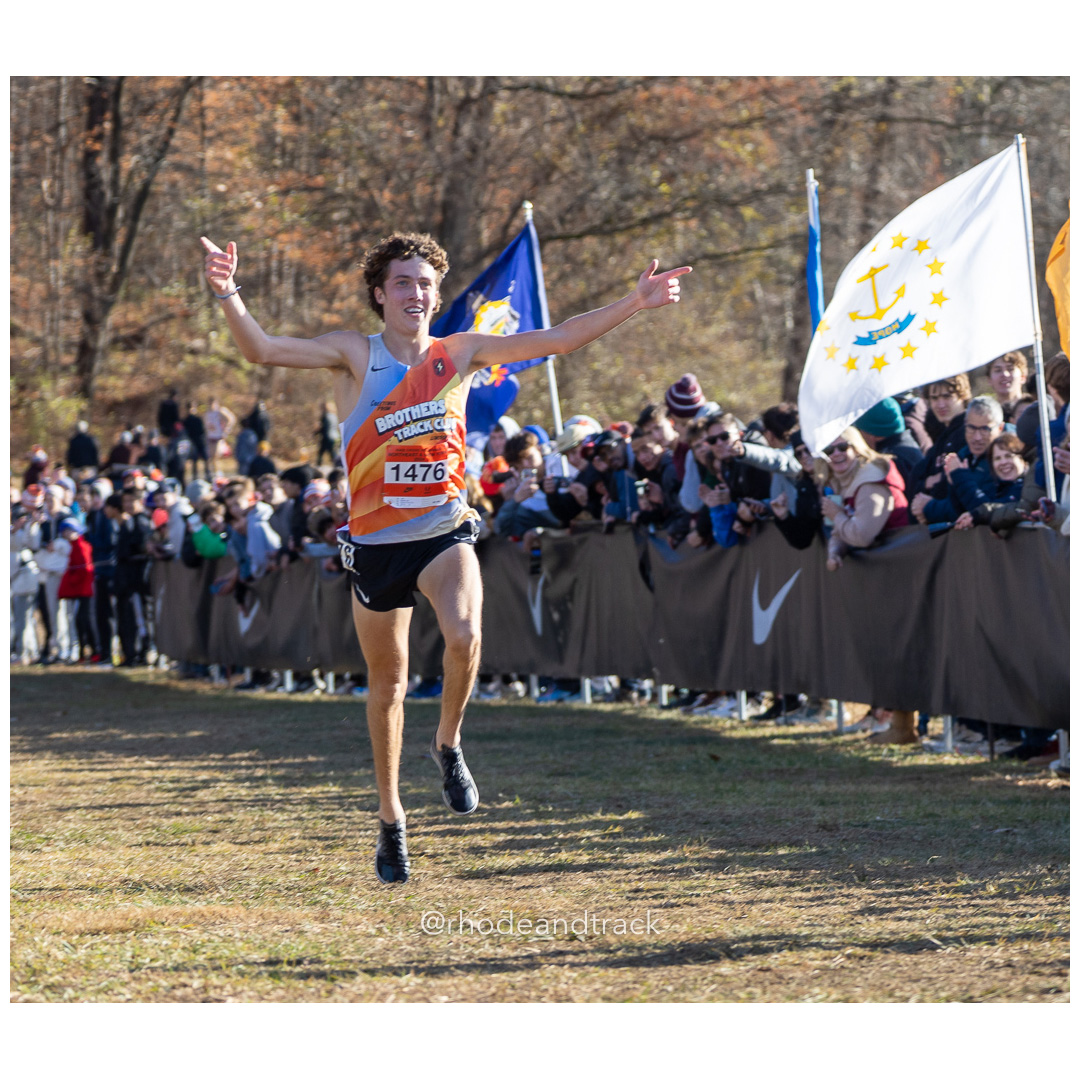 Joe Barrett Brothers Track Club [SR] at 2024 Nike Cross Regional New England and New York Championships at Bowdoin Park in Wappingers Falls…