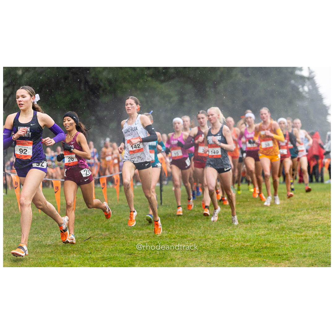 Sophia THOMPSON Union County #92 • Yr: SO, Sophie GUILFOILE Trabuco #26 • Yr: SR, Boston BYBEE Lone Peak #142 • Yr: SR - 2024 Nike Cross Country National Championships at Glendoveer Golf Club in Portland, Oregon on December 7, 2024 File: ./dir-girls/241207-nike-cross-nationals-nxn-portland-oregon-december-7-2024-74-296A4825.jpg Sophia THOMPSON Union County #92 • Yr: SO, Sophie GUILFOILE Trabuco #26 • Yr: SR, Boston BYBEE Lone Peak #142 • Yr: SR - 2024 Nike Cross Co…