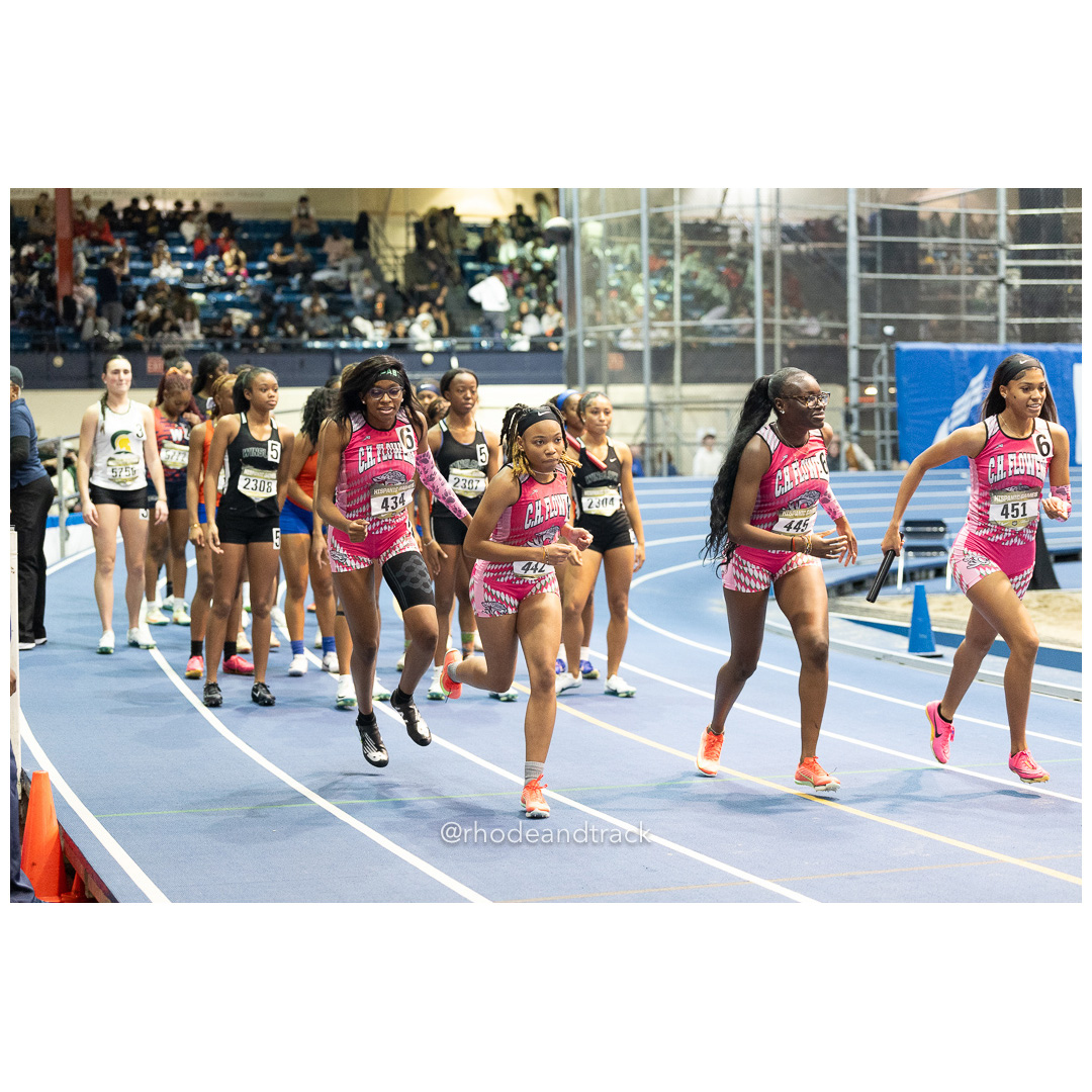 Relay race - Indoor Track and Field - Hispanic Games at the Armory, New York City - January 4, 2025 File: ./dir-relay/250104-track-indoor-hispanic-games-armory-nyc-january-4-2025-1122-296A9225.jpg Relay race - Indoor Track and Field - Hispanic Games at the Armory, New York City - January 4, 2025 – Indoor Track - Hispanic Games at the…