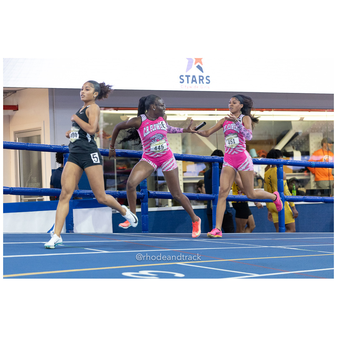 Relay race - Indoor Track and Field - Hispanic Games at the Armory, New York City - January 4, 2025 File: ./dir-relay/250104-track-indoor-hispanic-games-armory-nyc-january-4-2025-1131-296A9522.jpg Relay race - Indoor Track and Field - Hispanic Games at the Armory, New York City - January 4, 2025 – Indoor Track - Hispanic Games at the…
