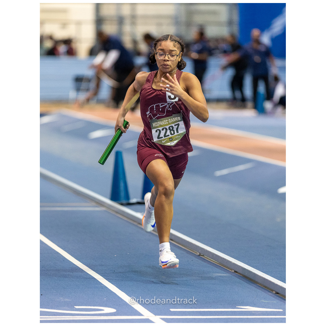 Relay race - Indoor Track and Field - Hispanic Games at the Armory, New York City - January 4, 2025 File: ./dir-relay/250104-track-indoor-hispanic-games-armory-nyc-january-4-2025-715-296A0272.jpg Relay race - Indoor Track and Field - Hispanic Games at the Armory, New York City - January 4, 2025 – Indoor Track - Hispanic Games at the…