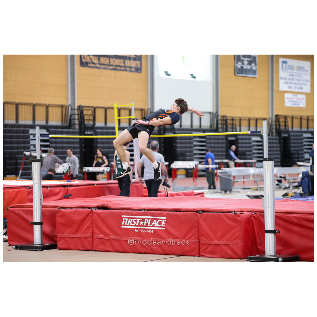 High jump - World Trophy Invitational - Indoor Track and Field - Providence Career Technical Academy - Providence RI - January 11, 2025 File: ./dir-Long-Jump-High-Jump/250111-indoor-track-and-field-world-trophy-invitational-providence-ri-pcta-january-9-2025-69-296A7678.jpg High jump - World Trophy Invitational - Indoor Track and Field - Providence Career Technical Academy - Providence RI - January 11, 2025 – I…