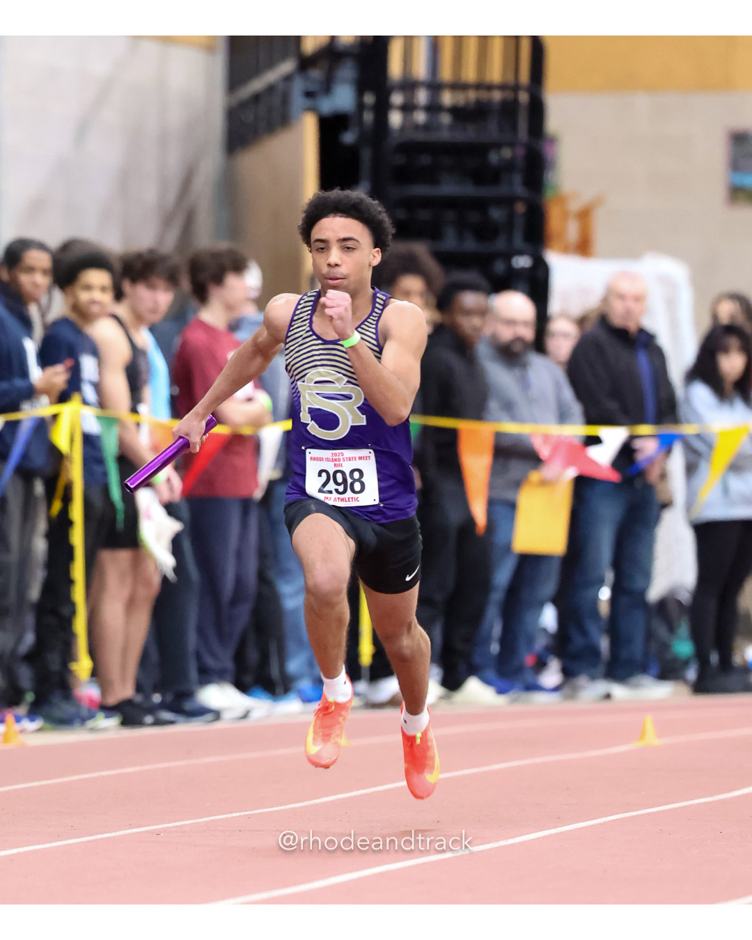 4x200m Relay - RI 2025 Indoor Track and Field State Championships - PCTA - Providence RI - February 15 2025 File: ./dir-1-Boys-State-Championship/250215-track-indoor-2025-ri-state-championship-pcta-131-062A7211.jpg 4x200m Relay - RI 2025 Indoor Track and Field State Championships - PCTA - Providence RI - February 15 2025 – Indoor Track – Feb 15, 2025 –…