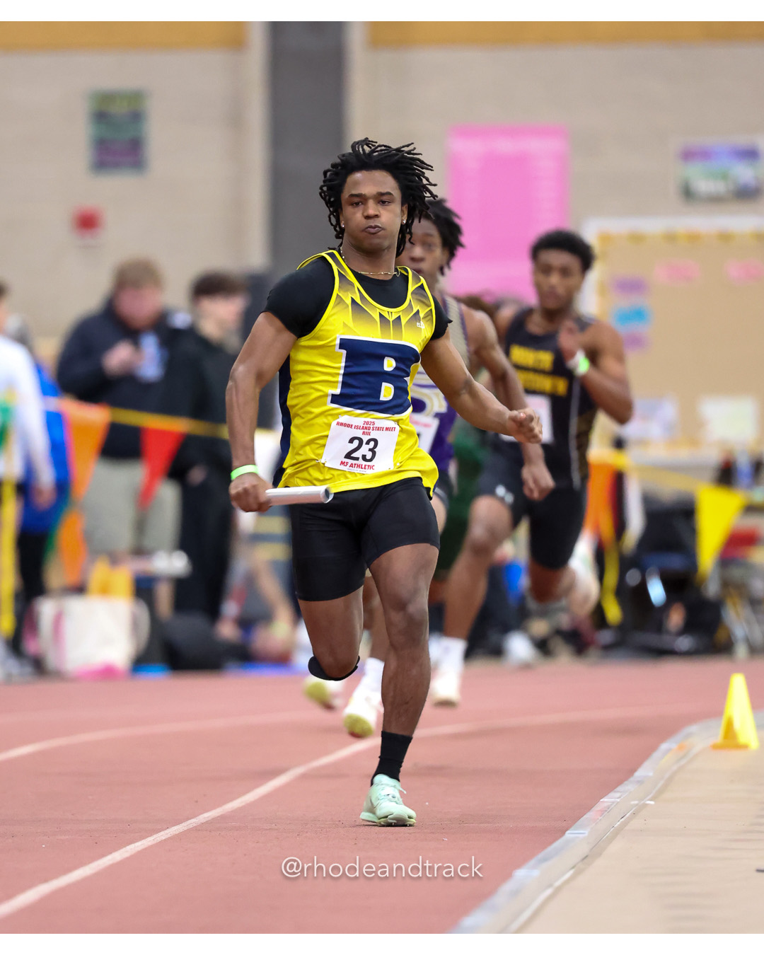 4x200m Relay - RI 2025 Indoor Track and Field State Championships - PCTA - Providence RI - February 15 2025 File: ./dir-1-Boys-State-Championship/250215-track-indoor-2025-ri-state-championship-pcta-141-062A7330.jpg 4x200m Relay - RI 2025 Indoor Track and Field State Championships - PCTA - Providence RI - February 15 2025 – Indoor Track – Feb 15, 2025 –…