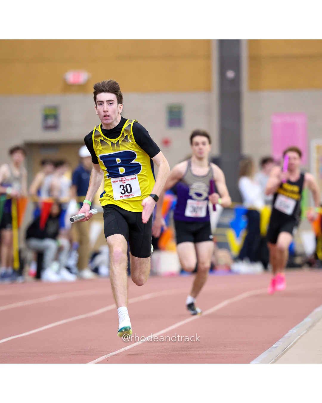 4x200m Relay - RI 2025 Indoor Track and Field State Championships - PCTA - Providence RI - February 15 2025 File: ./dir-1-Boys-State-Championship/250215-track-indoor-2025-ri-state-championship-pcta-148-062A7400.jpg 4x200m Relay - RI 2025 Indoor Track and Field State Championships - PCTA - Providence RI - February 15 2025 – Indoor Track – Feb 15, 2025 –…