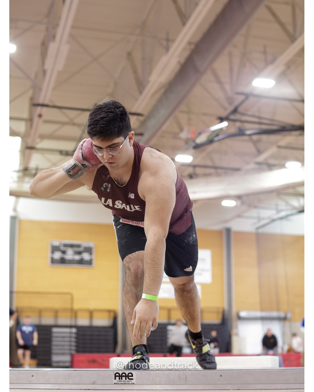 Matthew Moretti - La Salle Academy - Shot Put - RI 2025 Indoor Track and Field State Championships - PCTA - Providence RI - February 15 2025 File: ./dir-1-Boys-State-Championship/250215-track-indoor-2025-ri-state-championship-pcta-340-_U1A0280.jpg Matthew Moretti - La Salle Academy - Shot Put - RI 2025 Indoor Track and Field State Championships - PCTA - Providence RI - February 15 202…