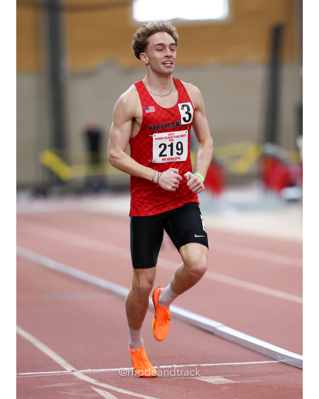 Cole Francis - Narragansett High School 2:35.57 - winner, 1000m - RI 2025 Indoor Track and Field State Championships - PCTA - Providence RI - February 15 2025 File: ./dir-1-Boys-State-Championship/250215-track-indoor-2025-ri-state-championship-pcta-496-062A2236.jpg Cole Francis - Narragansett High School 2:35.57 - winner, 1000m - RI 2025 Indoor Track and Field State Championships - PCTA - Providence RI…
