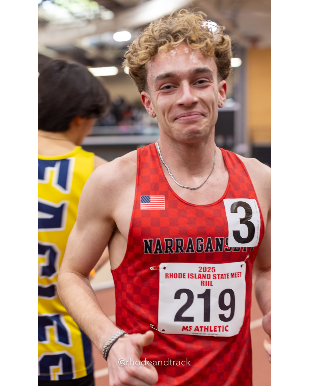 Cole Francis - Narragansett High School 2:35.57 - winner, 1000m - RI 2025 Indoor Track and Field State Championships - PCTA - Providence RI - February 15 2025 File: ./dir-1-Boys-State-Championship/250215-track-indoor-2025-ri-state-championship-pcta-507-_U1A1266.jpg Cole Francis - Narragansett High School 2:35.57 - winner, 1000m - RI 2025 Indoor Track and Field State Championships - PCTA - Providence RI…